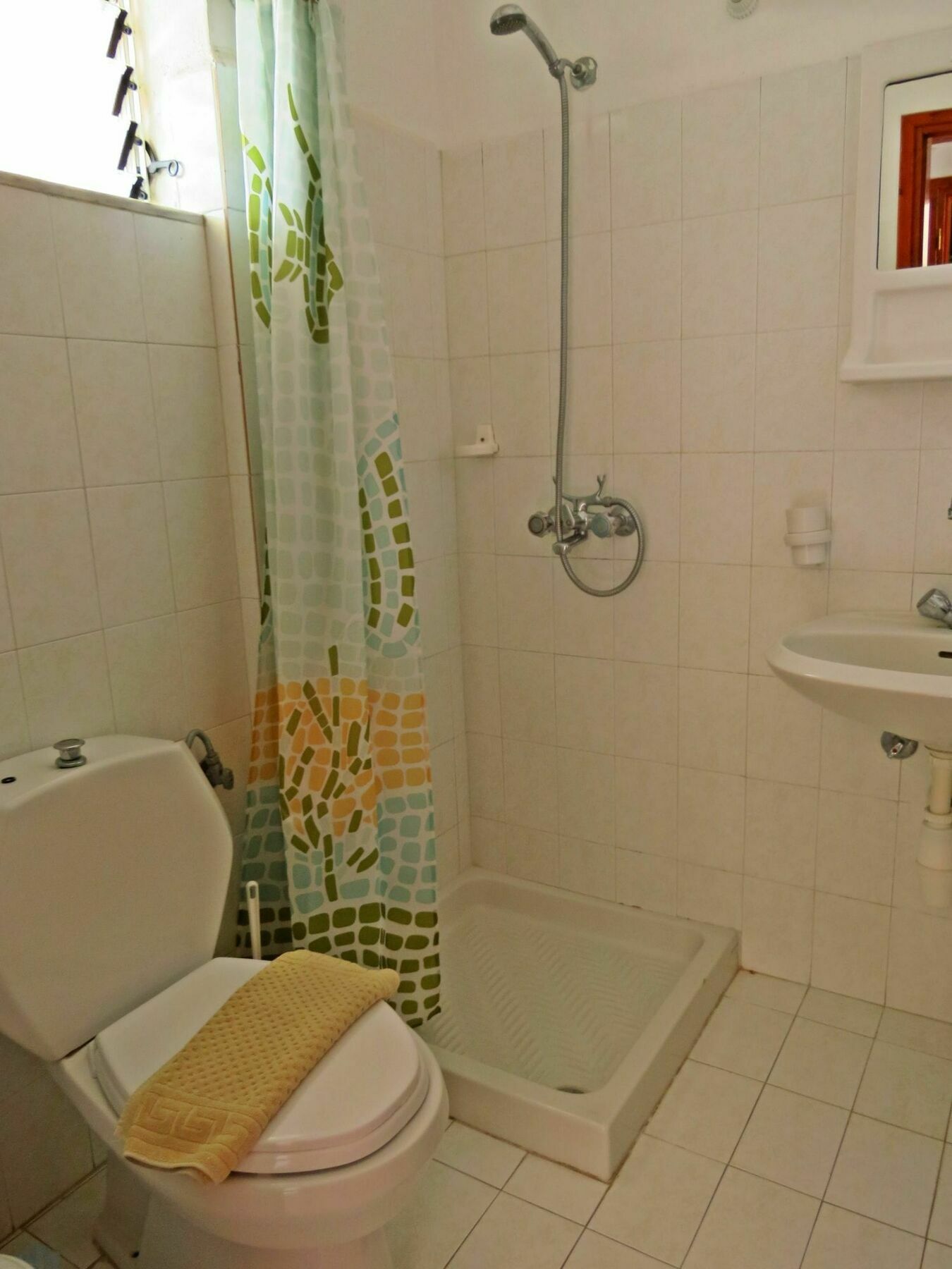 Debby Apartments เอียลิซอส ภายนอก รูปภาพ